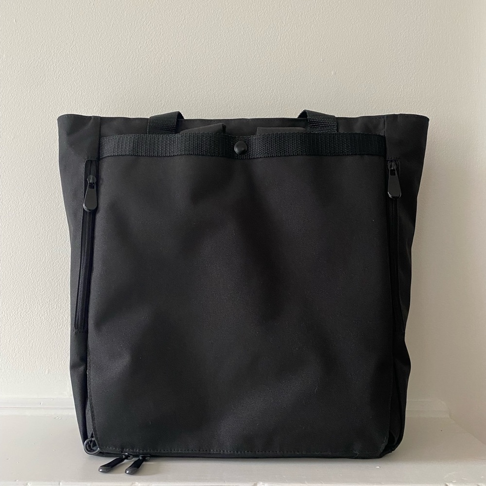The Edgemont Bag by Lo & Sons